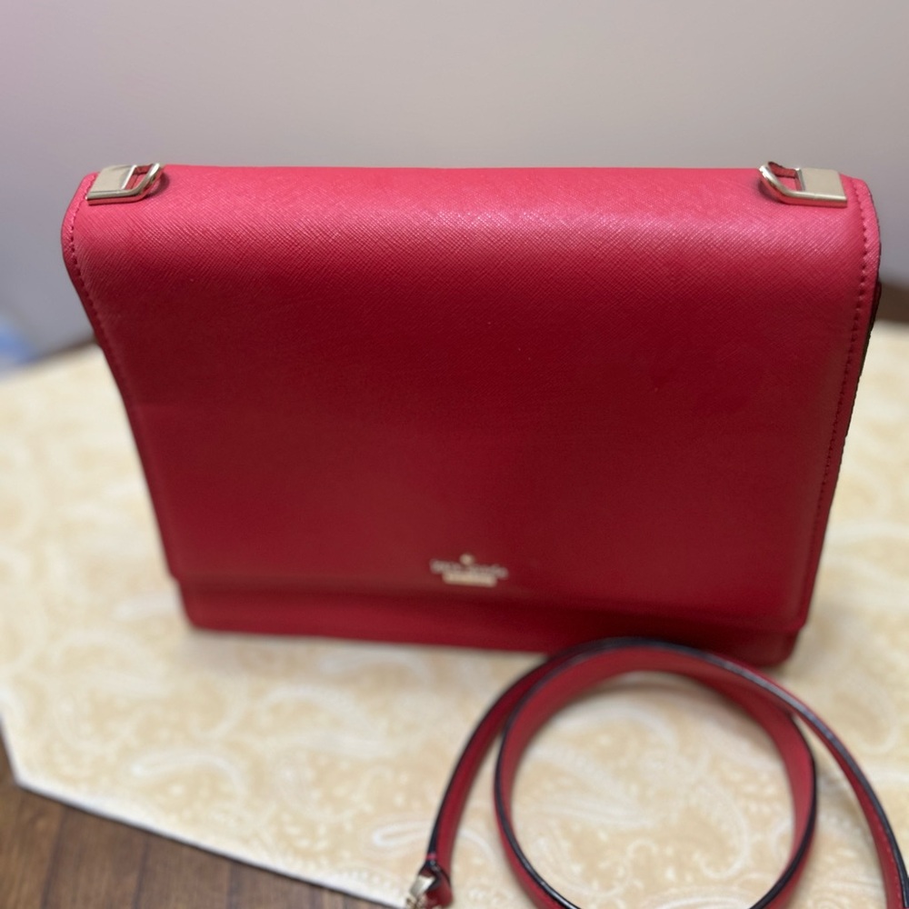 kate spade Pink/Red Saffiano Leather Crossbody with Gold Hardware ❤️